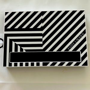 Estée Lauder eyeshadow palette
